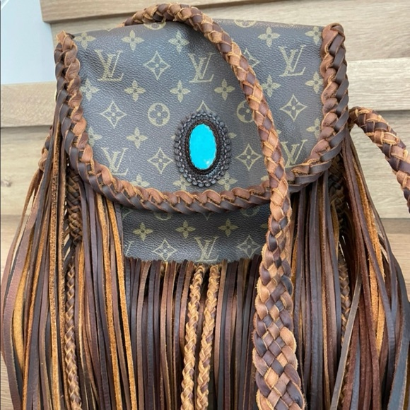 Fringe Louis Vuitton Crossbody with Turquoise - Picture 3 of 5